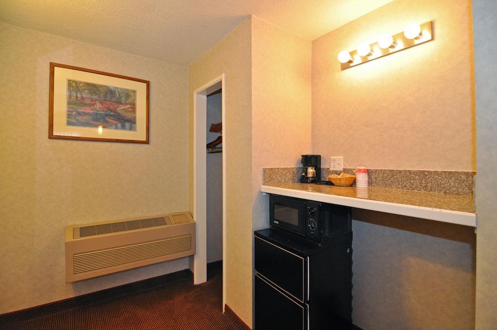 Pelican Inn Монтерей Экстерьер фото